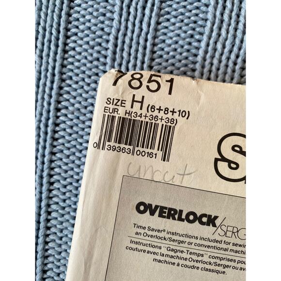 Simplicity sewing pattern  7851 knit top pant short - Picture 2 of 5